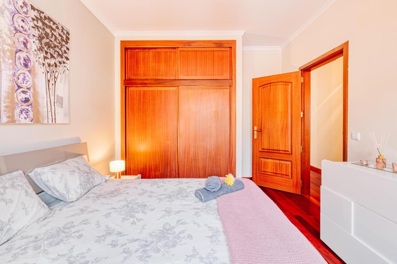 Vip VI - Sea View Apartment カニコ エクステリア 写真