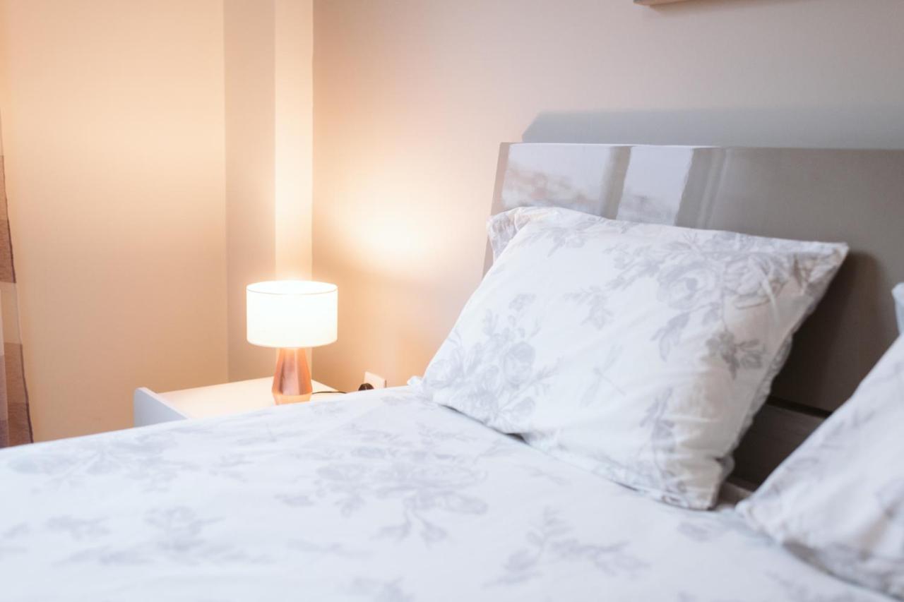 Vip VI - Sea View Apartment カニコ エクステリア 写真