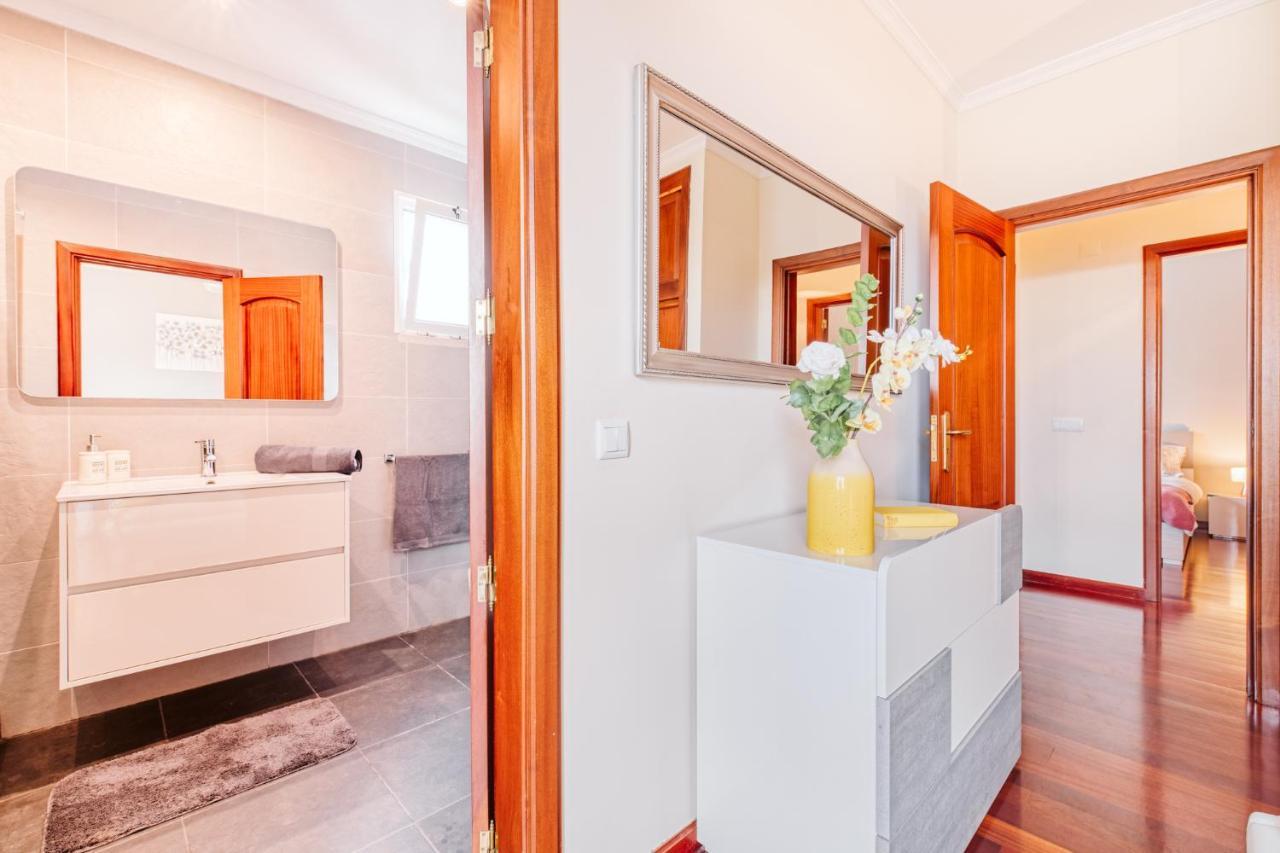 Vip VI - Sea View Apartment カニコ エクステリア 写真