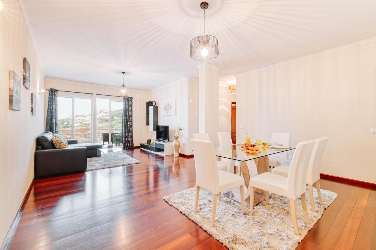Vip VI - Sea View Apartment カニコ エクステリア 写真