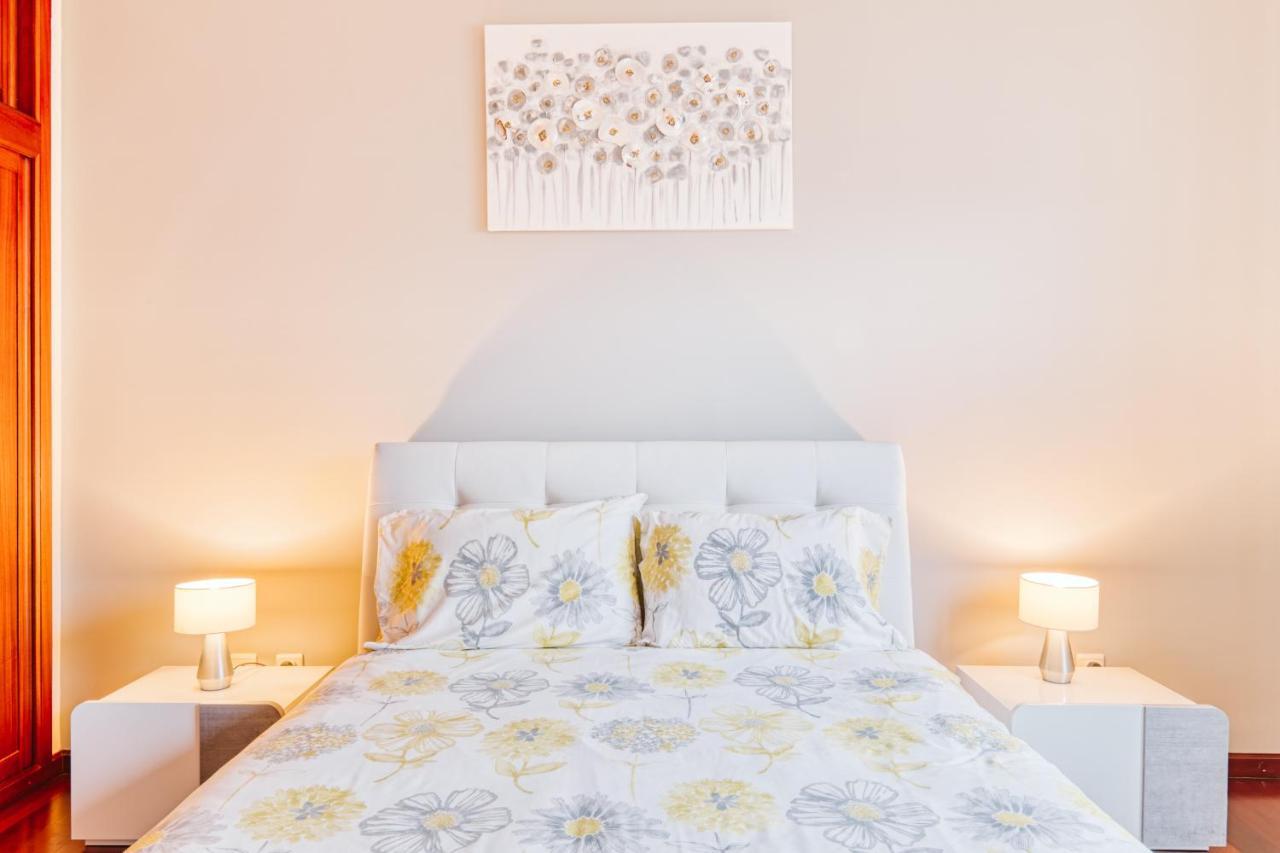 Vip VI - Sea View Apartment カニコ エクステリア 写真